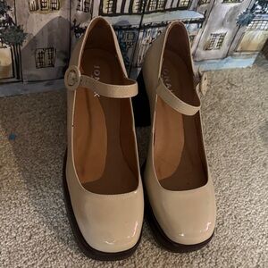 Jonak Women's Cream Mary Jane Shoes